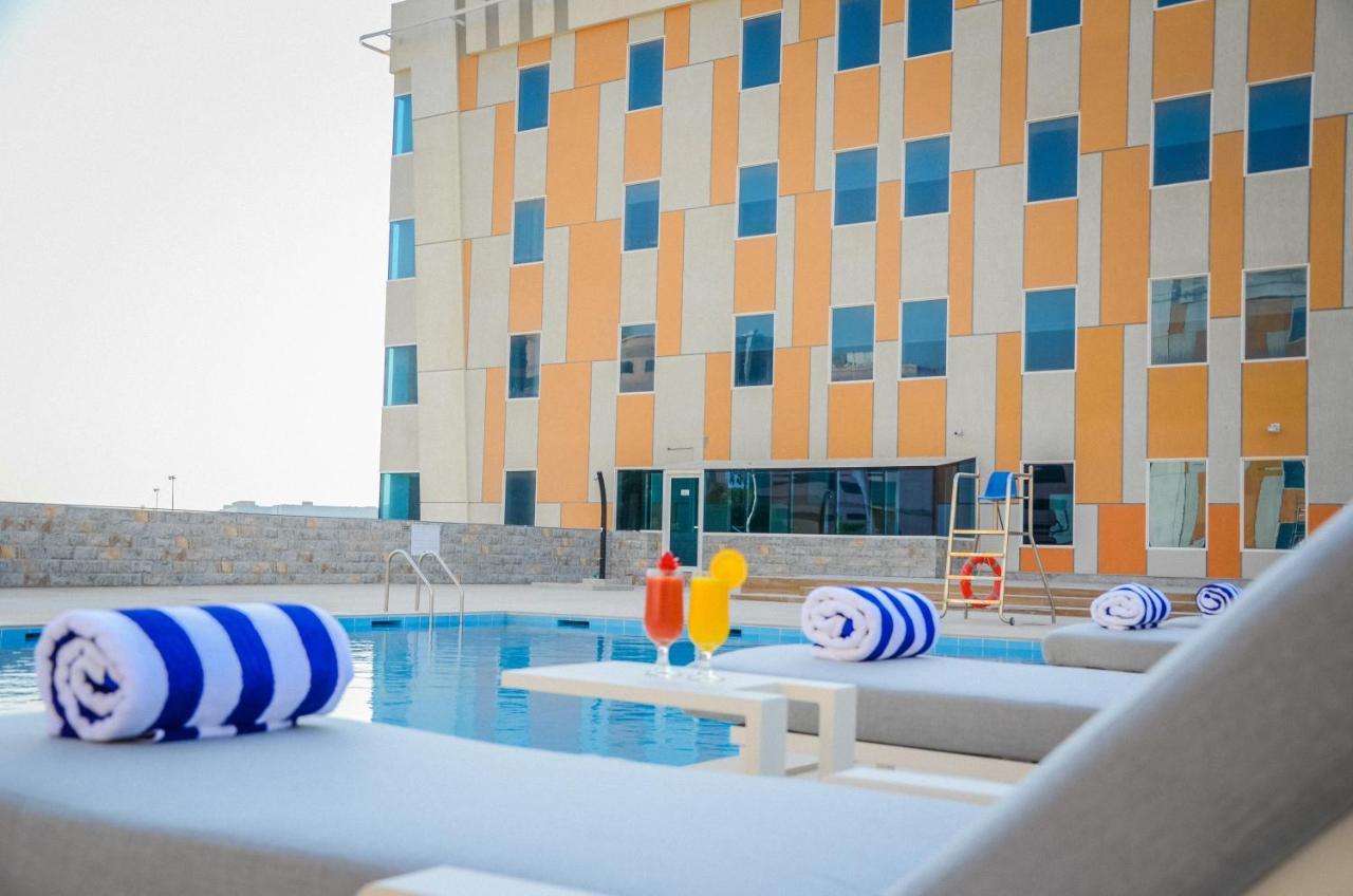 Vogo Grand Hotel Formerly Best Western Plus Hotel Dubai Academic City Exterior photo